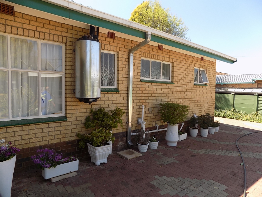 4 Bedroom Property for Sale in Ventersdorp North West